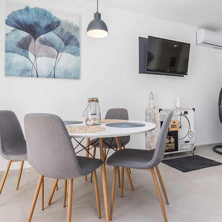 Holiday&Suite Klanac วีร์ ภายนอก รูปภาพ